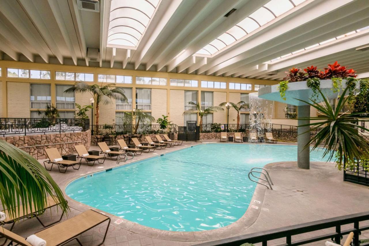 Hotel Wyndham Garden Fresno Yosemite Airport Exterior foto